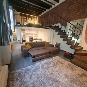  Appartamento Isola - Ugo Bassi Charme Loft Italia